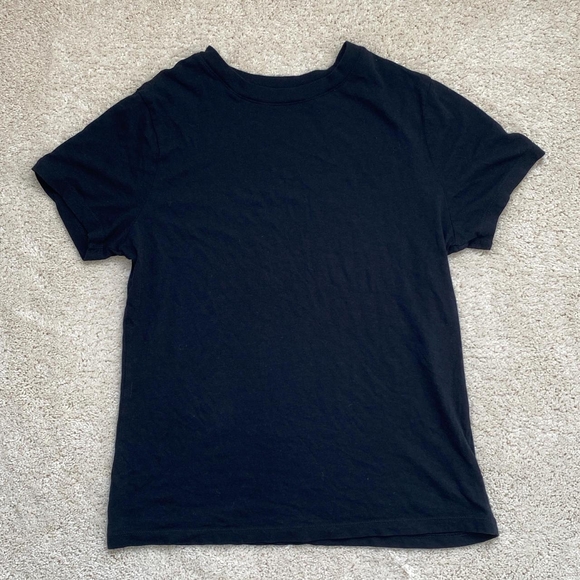 Classic Black Women's Top - Picture 2 of 3